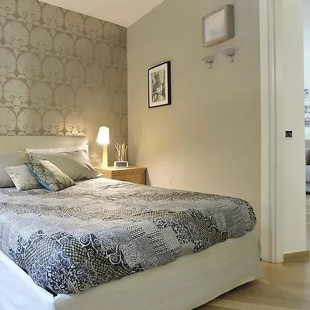 Getthekey Hills Garden Apartment